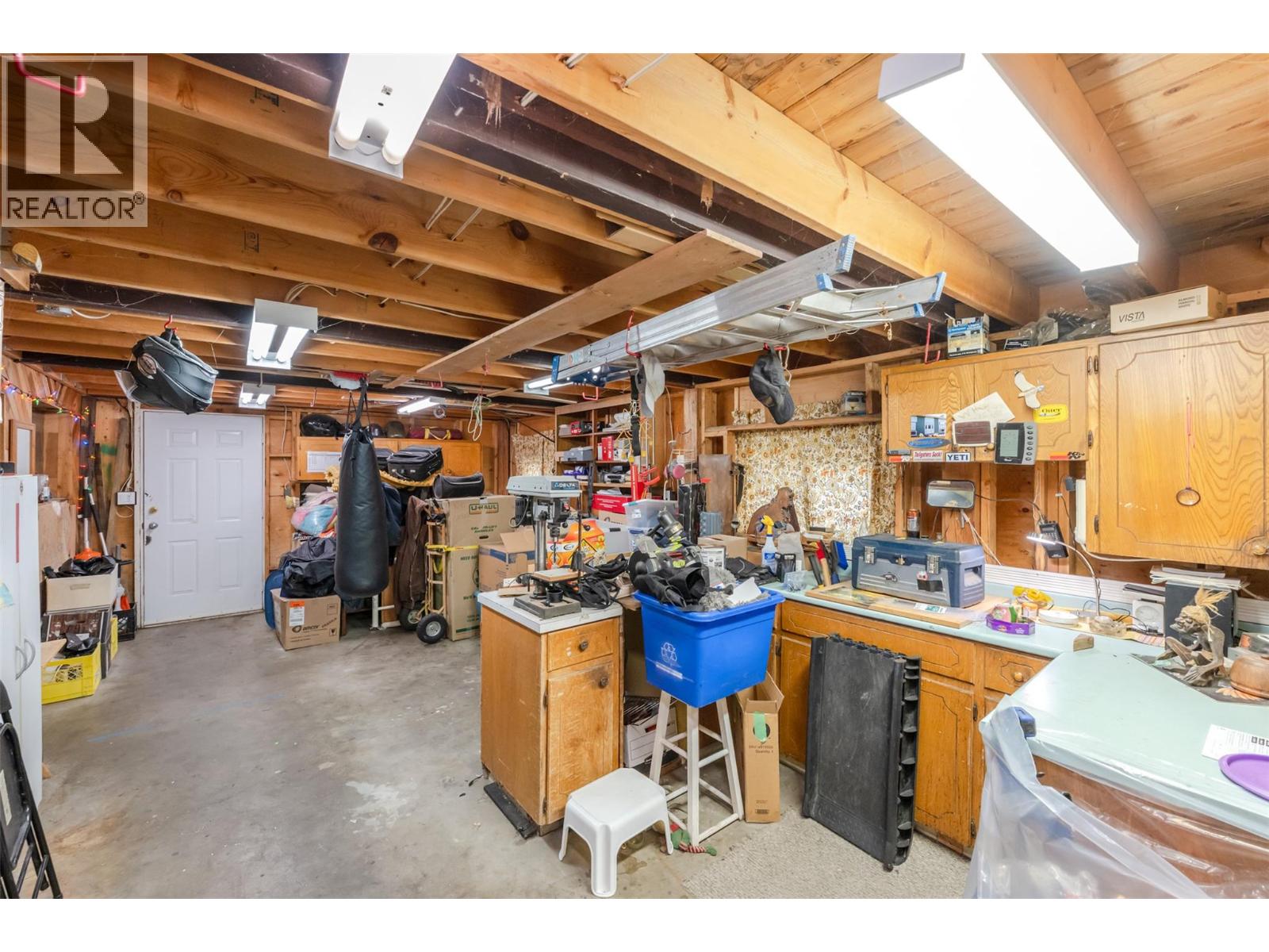 902 Maccleave Avenue, Penticton, British Columbia  V2A 3C5 - Photo 25 - 10401366
