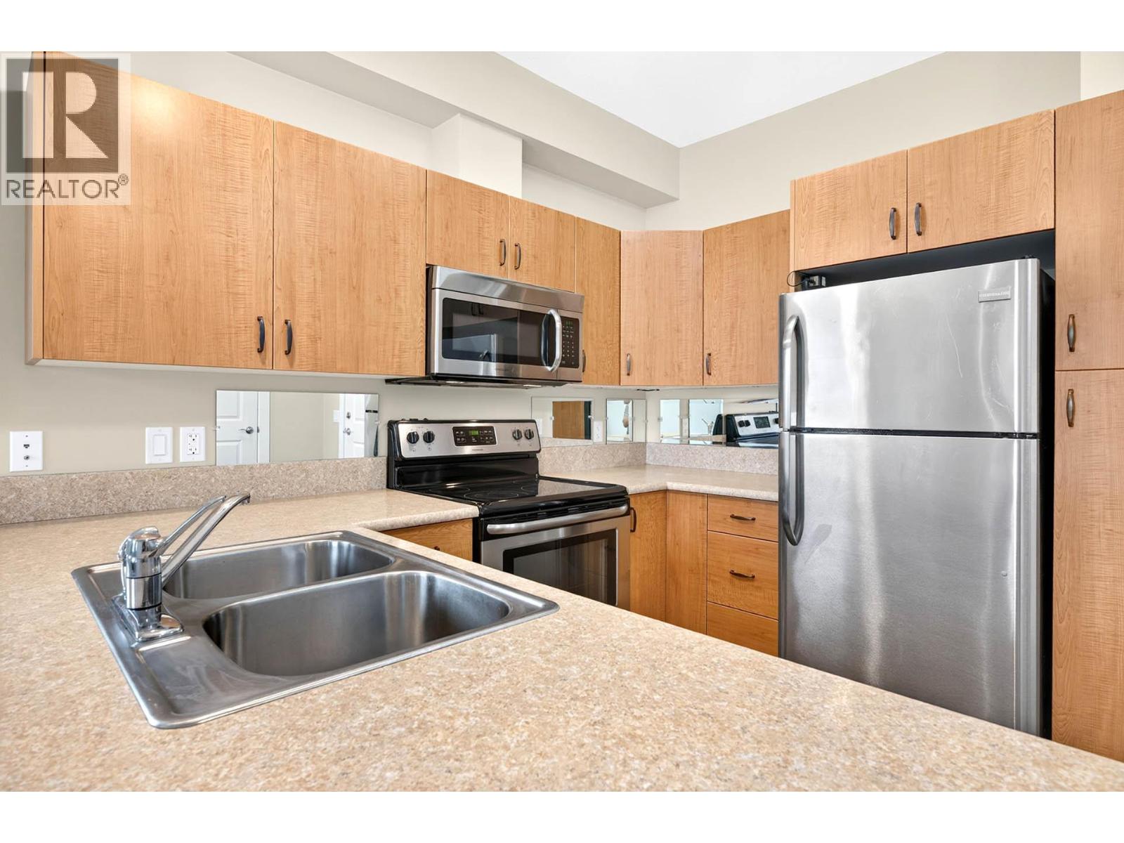 755 Mayfair Street Unit# 423, Kamloops, British Columbia  V2B 5L7 - Photo 4 - 10401321