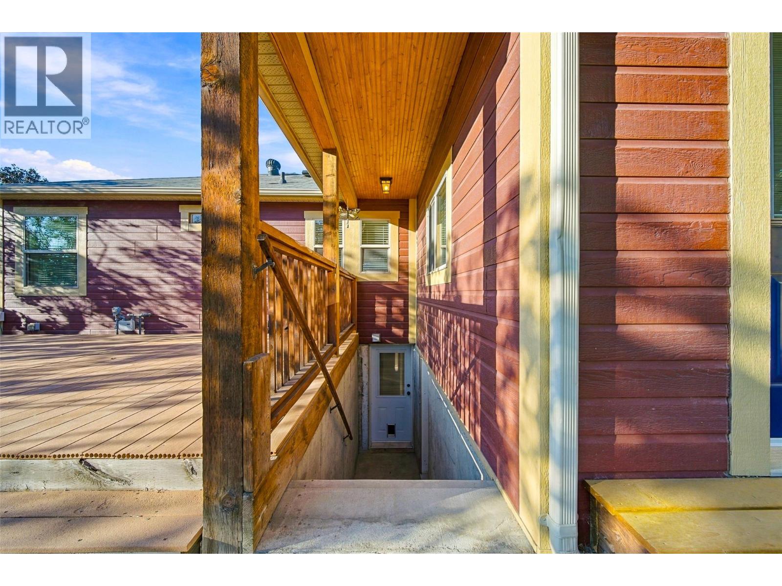 1201 Pleasant Street, Kamloops, British Columbia  V2C 3C2 - Photo 40 - 10400679