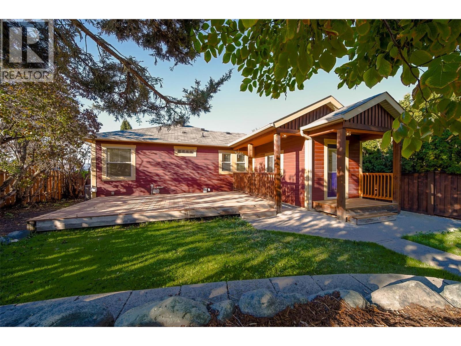 1201 Pleasant Street, Kamloops, British Columbia  V2C 3C2 - Photo 43 - 10400679