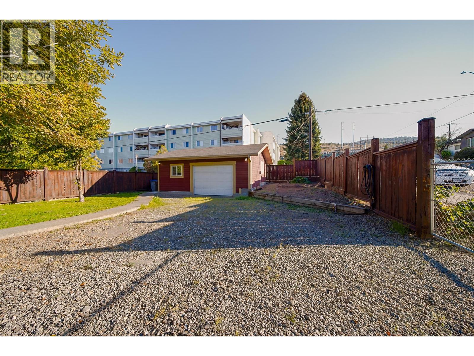 1201 Pleasant Street, Kamloops, British Columbia  V2C 3C2 - Photo 48 - 10400679