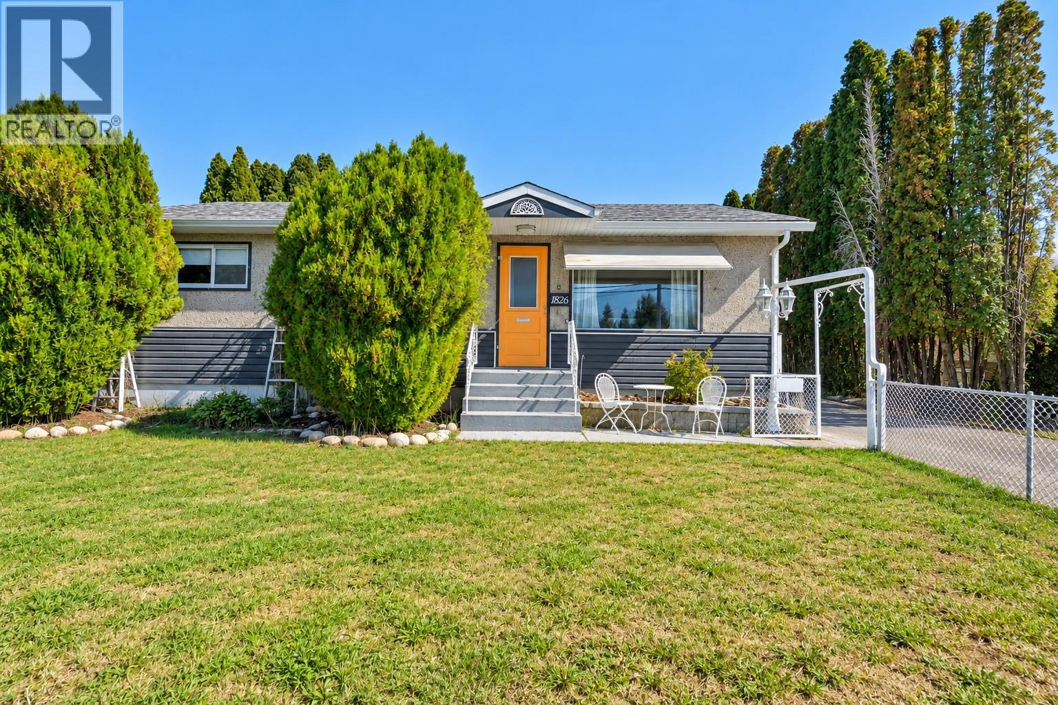 1826 Fairford Drive, Penticton, British Columbia  V2A 6C8 - Photo 1 - 10401434
