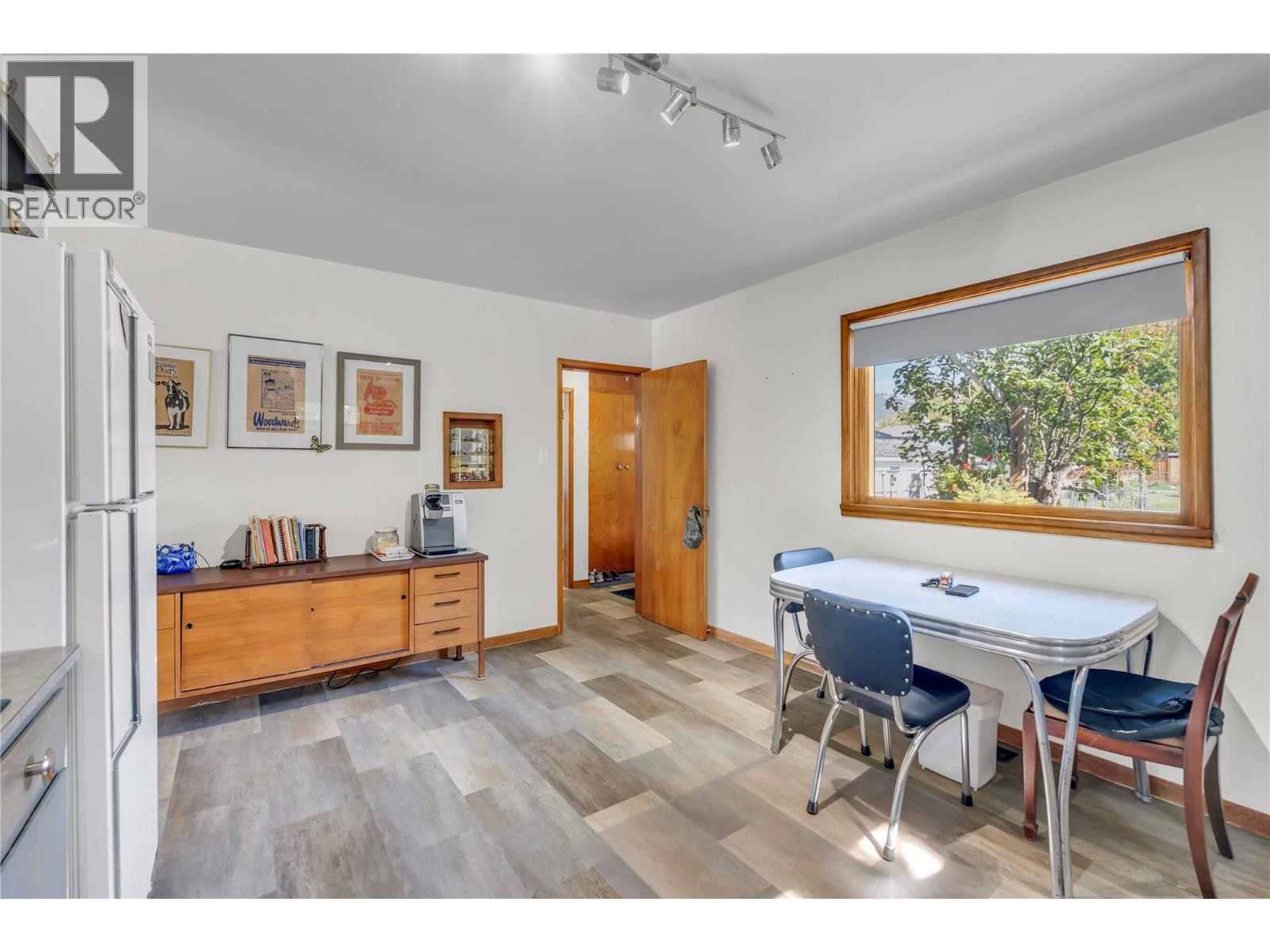 1826 Fairford Drive, Penticton, British Columbia  V2A 6C8 - Photo 11 - 10401434