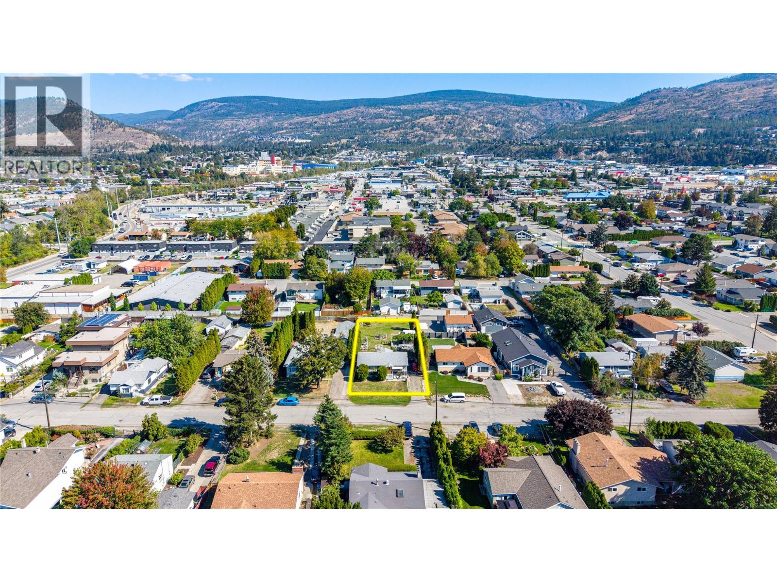 1826 Fairford Drive, Penticton, British Columbia  V2A 6C8 - Photo 2 - 10401434