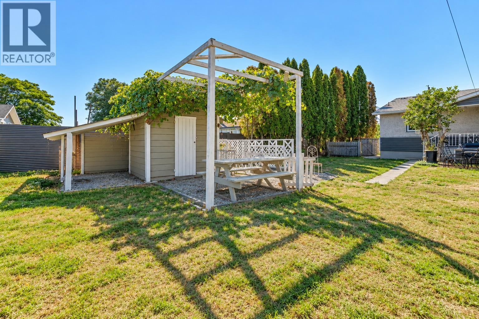 1826 Fairford Drive, Penticton, British Columbia  V2A 6C8 - Photo 41 - 10401434