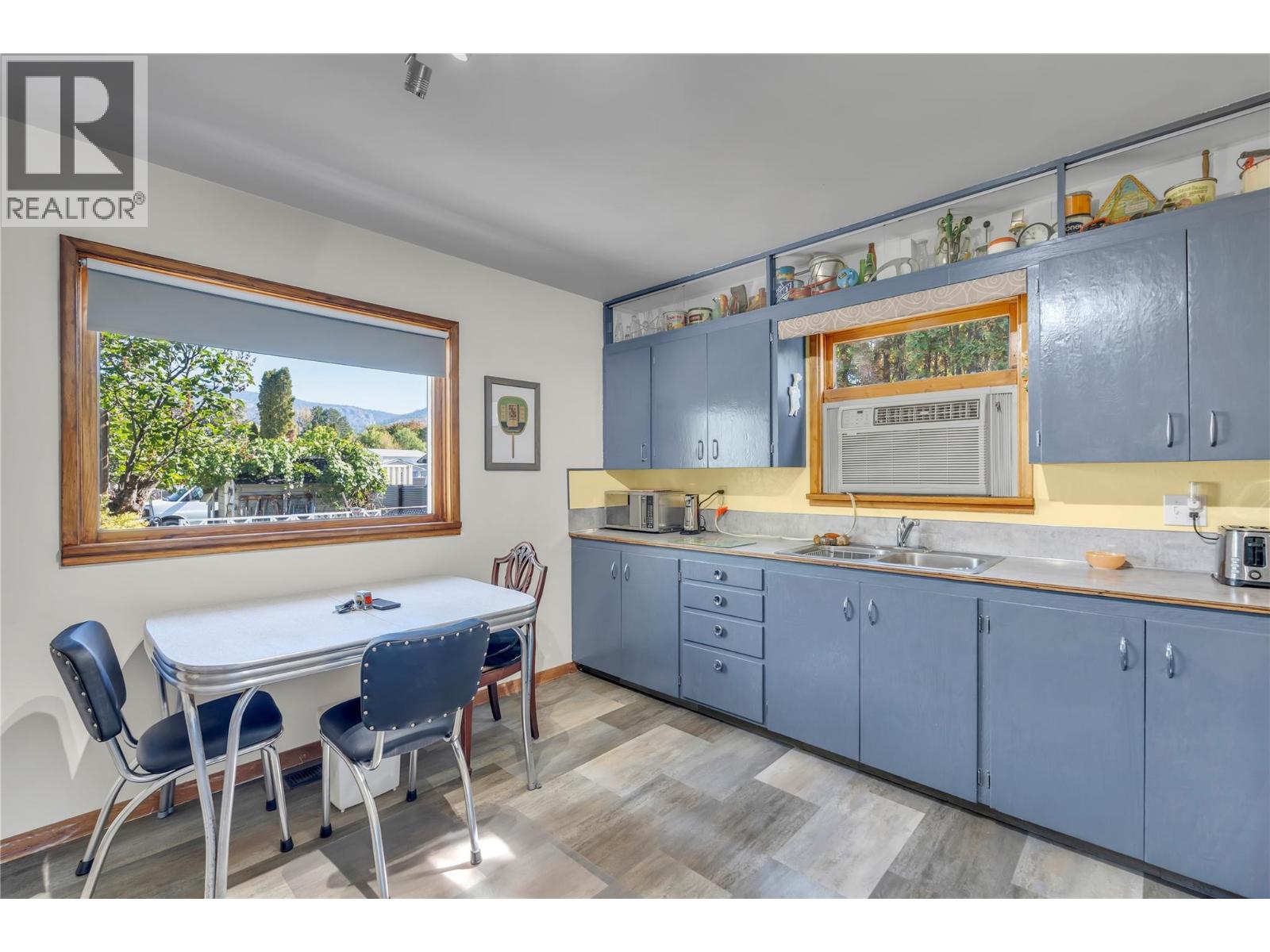 1826 Fairford Drive, Penticton, British Columbia  V2A 6C8 - Photo 9 - 10401434