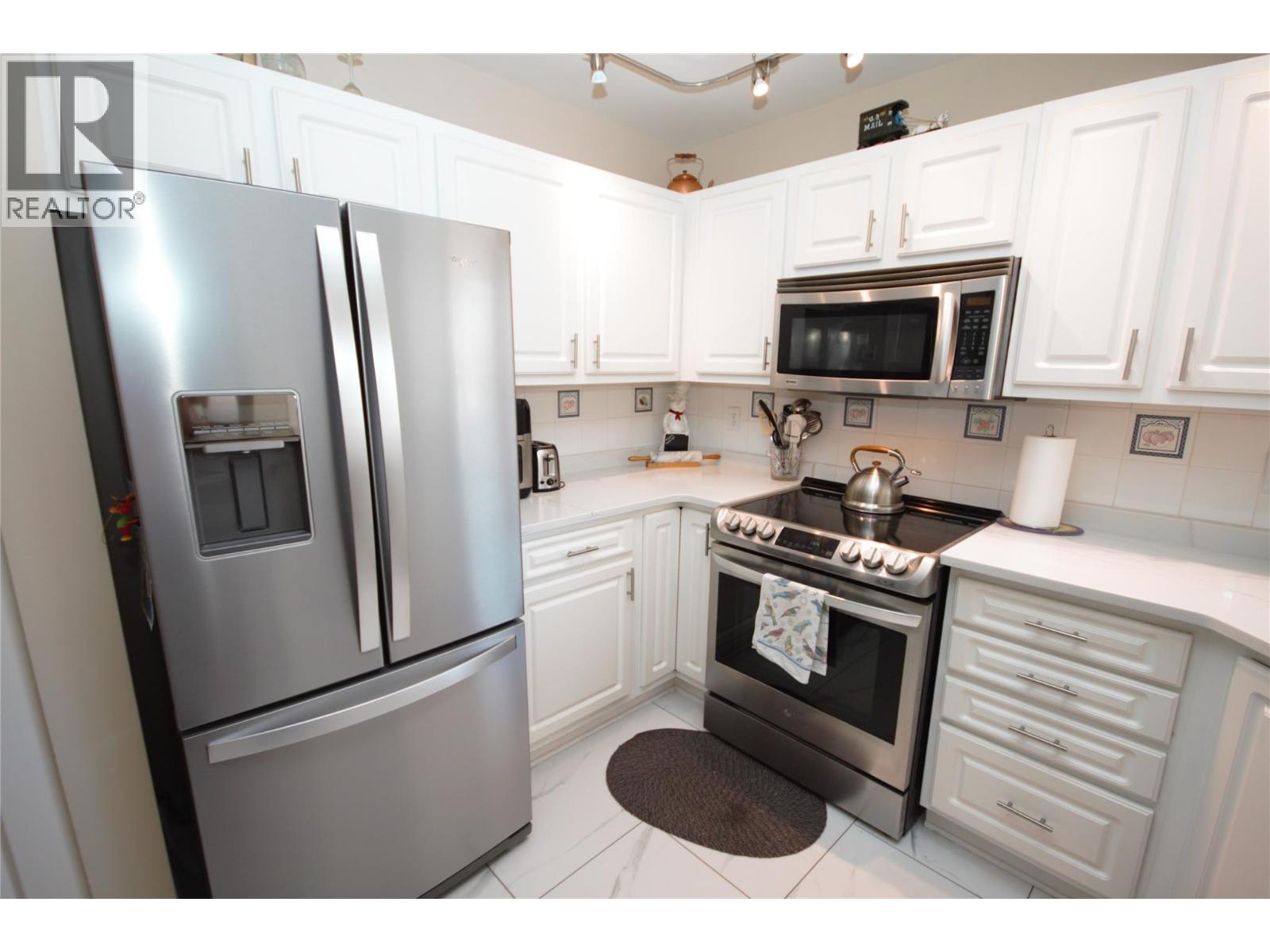 6446 Meadows Drive Unit# 14, Oliver, British Columbia  V0H 1T3 - Photo 5 - 10401349