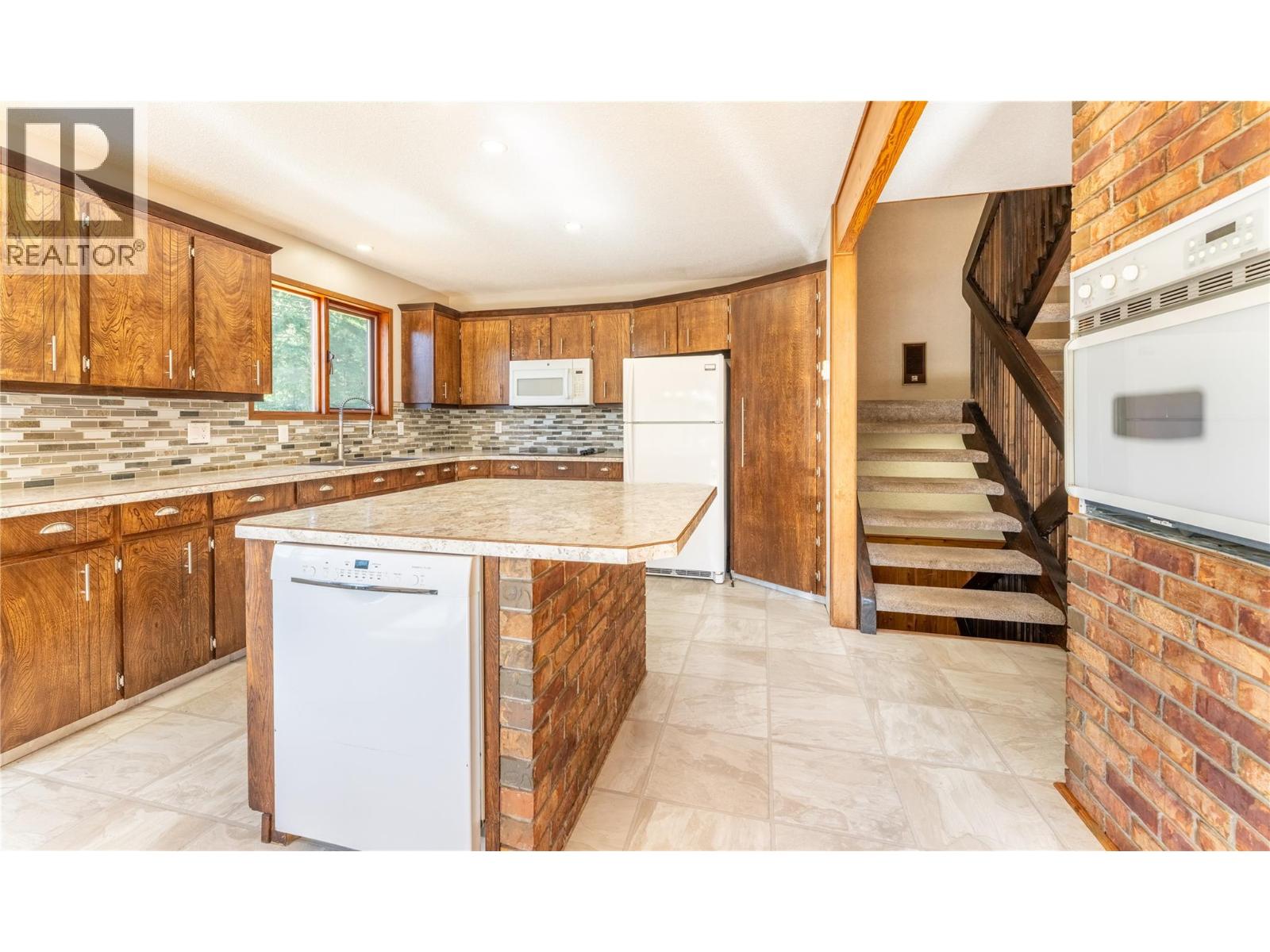 4681 Goat River  N Road, Arrow Creek, British Columbia  V0B 1G9 - Photo 7 - 10401338