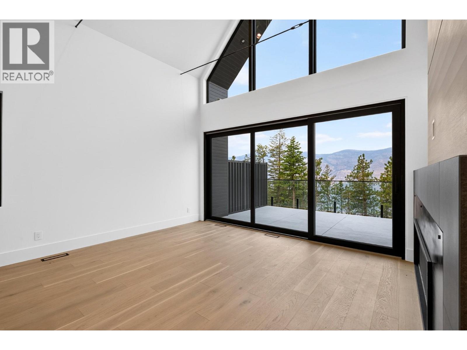 3707 Mckinley Beach Drive, Kelowna, British Columbia  V1V 3G2 - Photo 24 - 10401467
