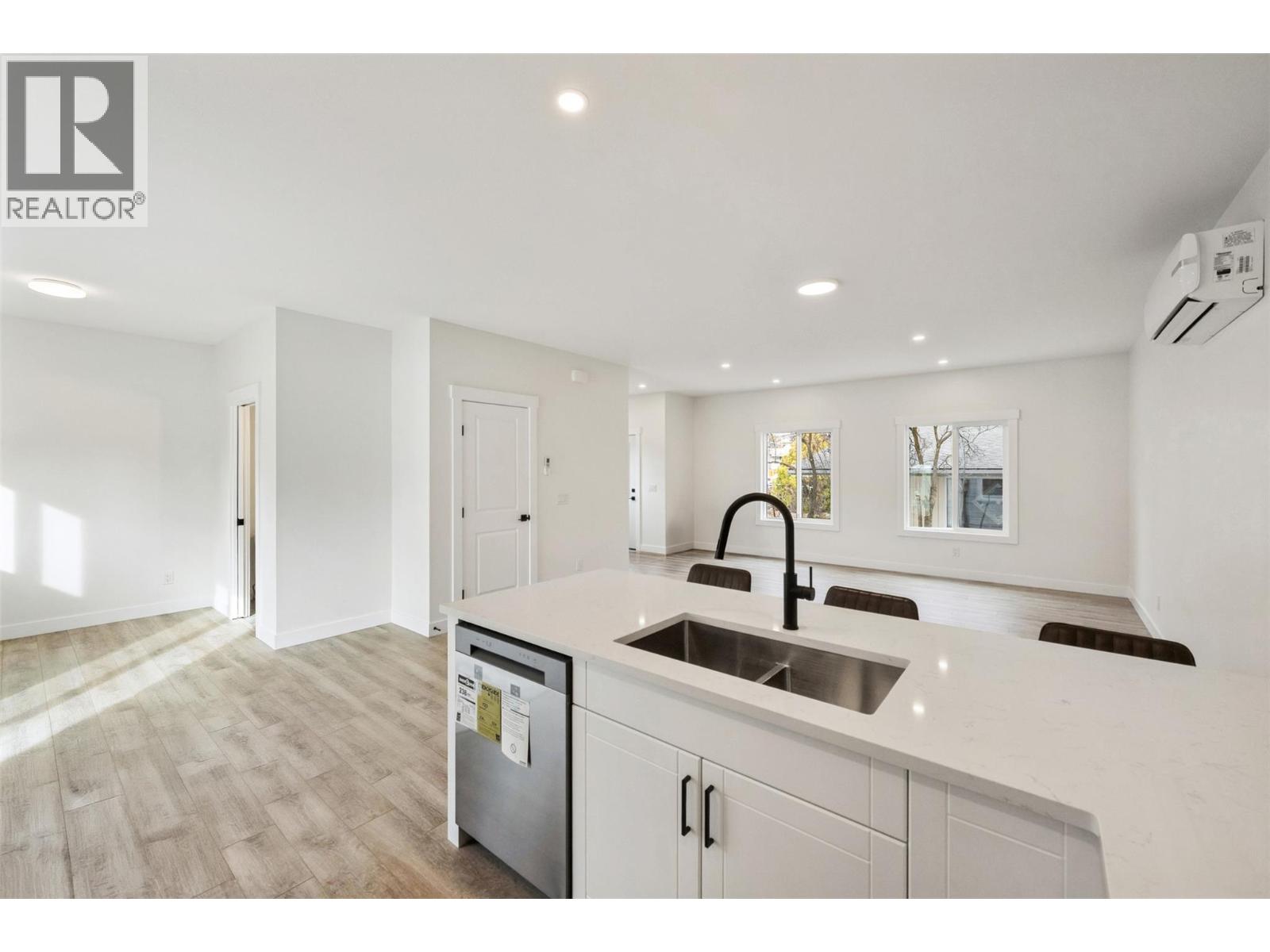 11815 Grant Avenue Unit# 102, Summerland, British Columbia  V0H 1Z8 - Photo 6 - 10401442