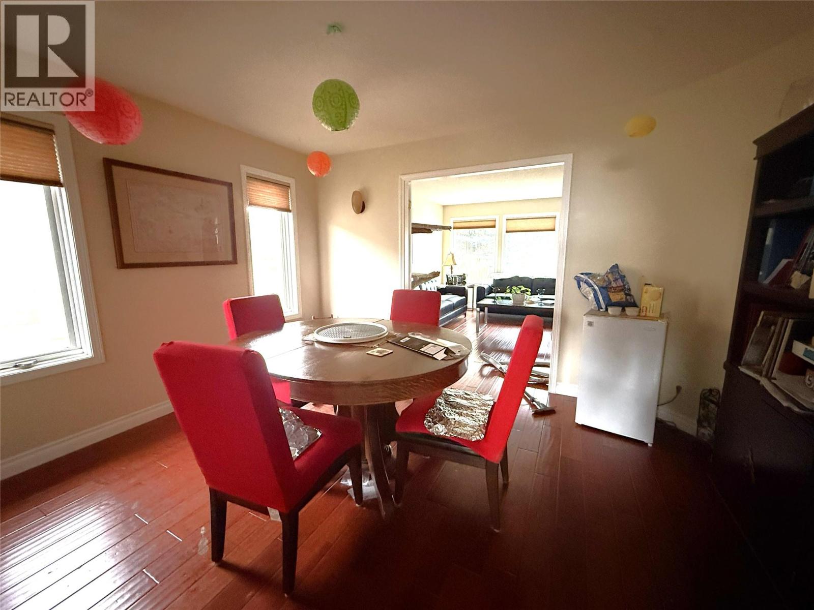 2019 Steeple Court, Kamloops, British Columbia  V2E 2M2 - Photo 4 - 10399548