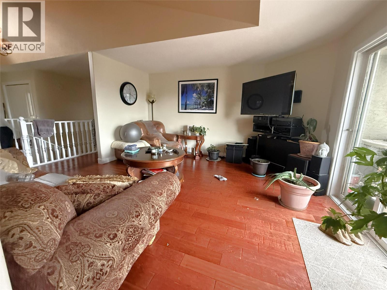 2019 Steeple Court, Kamloops, British Columbia  V2E 2M2 - Photo 5 - 10399548