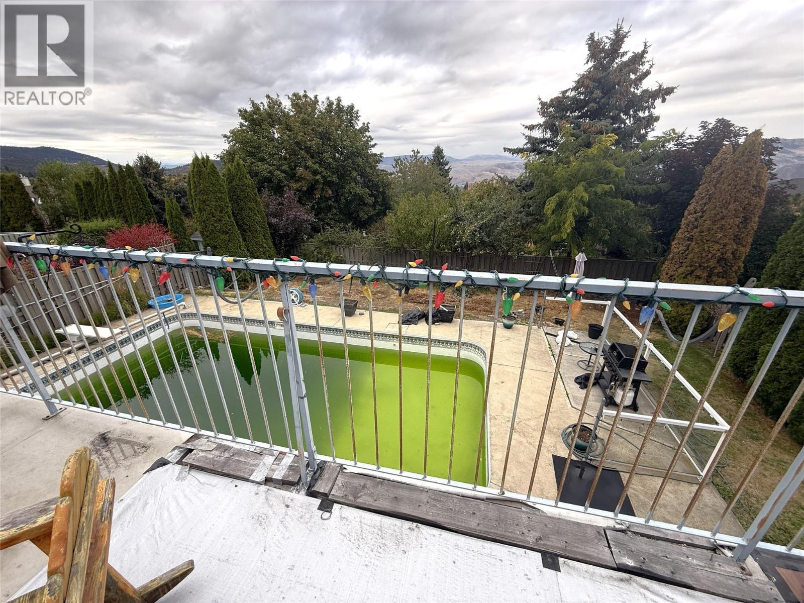 2019 Steeple Court, Kamloops, British Columbia  V2E 2M2 - Photo 8 - 10399548