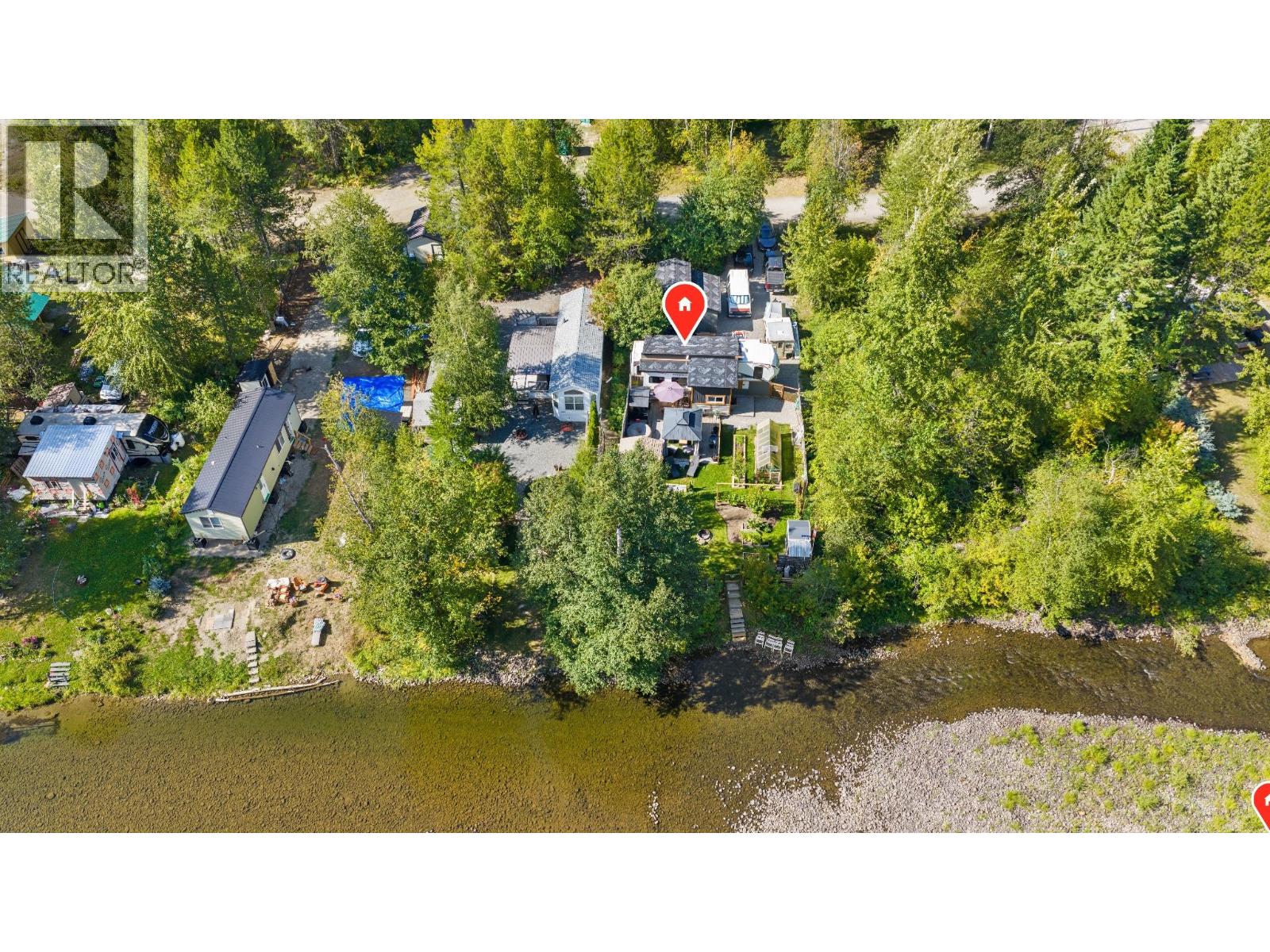 8440 3 & 95 Highway Lot# 135, Yahk, British Columbia  V0B 2P0 - Photo 1 - 10398072