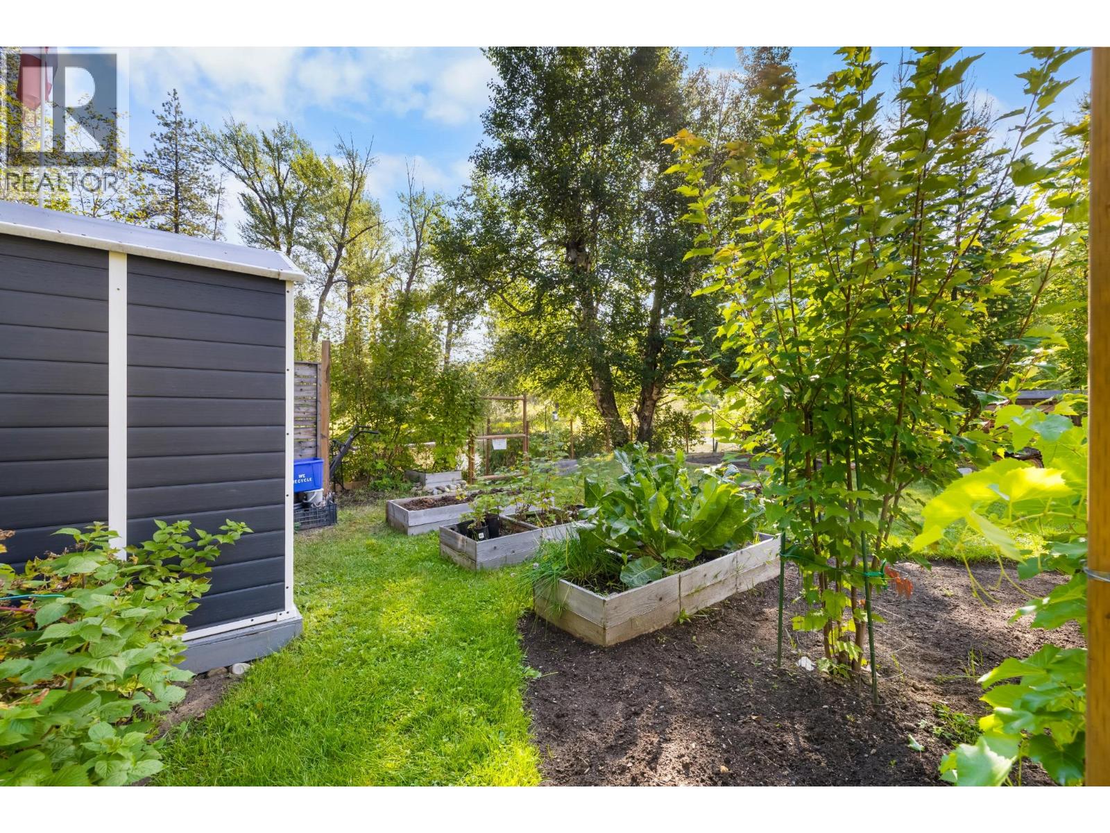 8440 3 & 95 Highway Lot# 135, Yahk, British Columbia  V0B 2P0 - Photo 16 - 10398072