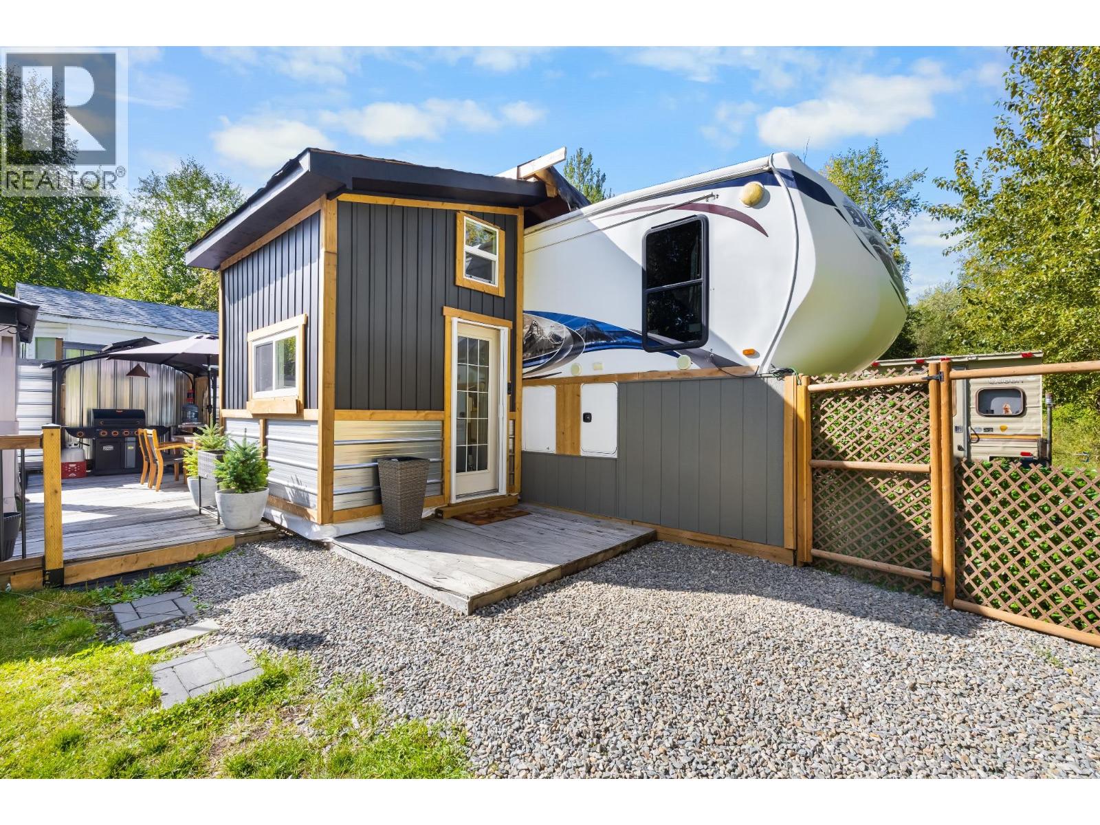 8440 3 & 95 Highway Lot# 135, Yahk, British Columbia  V0B 2P0 - Photo 3 - 10398072