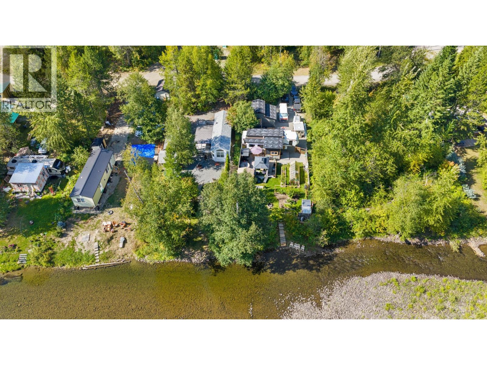 8440 3 & 95 Highway Lot# 135, Yahk, British Columbia  V0B 2P0 - Photo 33 - 10398072