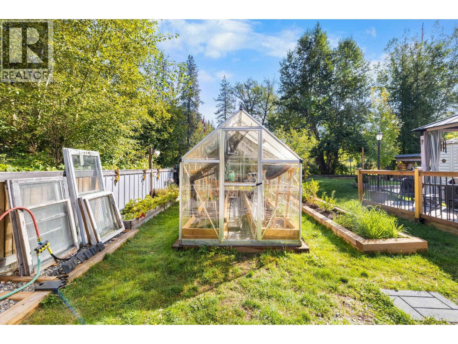 8440 3 & 95 Highway Lot# 135, Yahk, British Columbia  V0B 2P0 - Photo 4 - 10398072