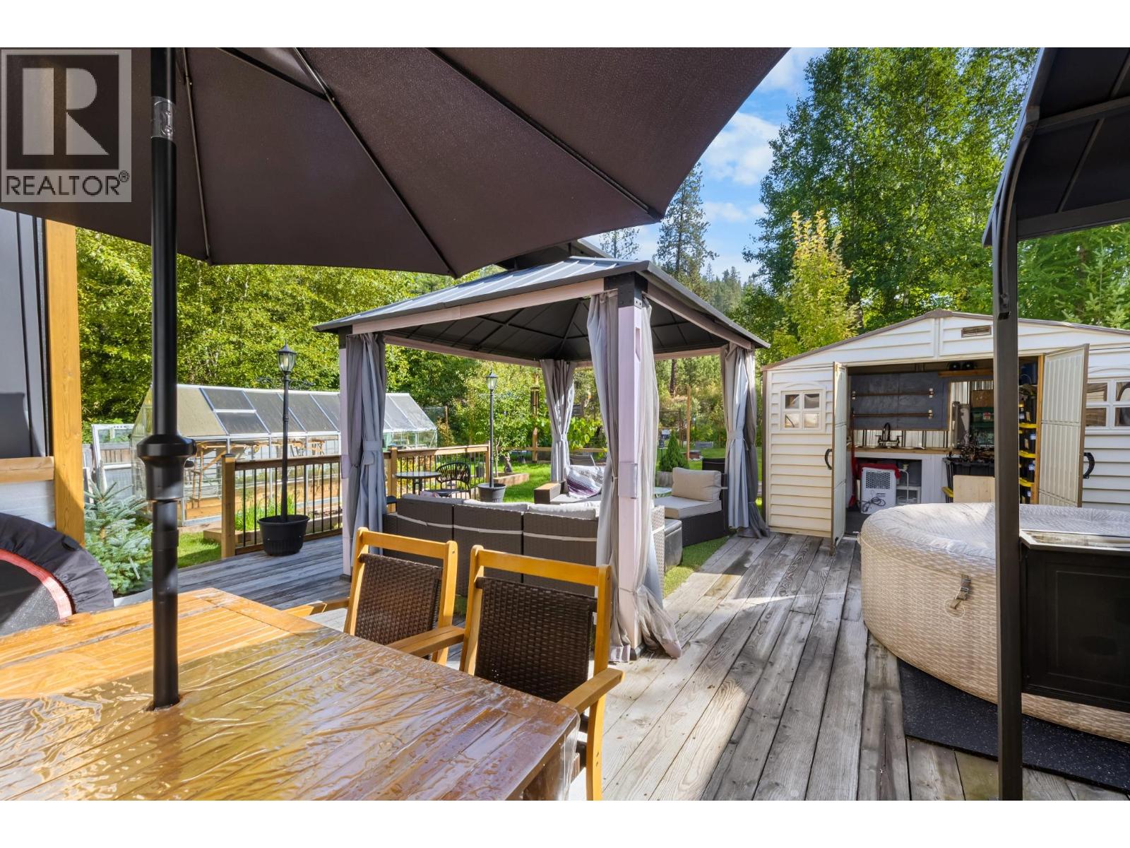 8440 3 & 95 Highway Lot# 135, Yahk, British Columbia  V0B 2P0 - Photo 9 - 10398072