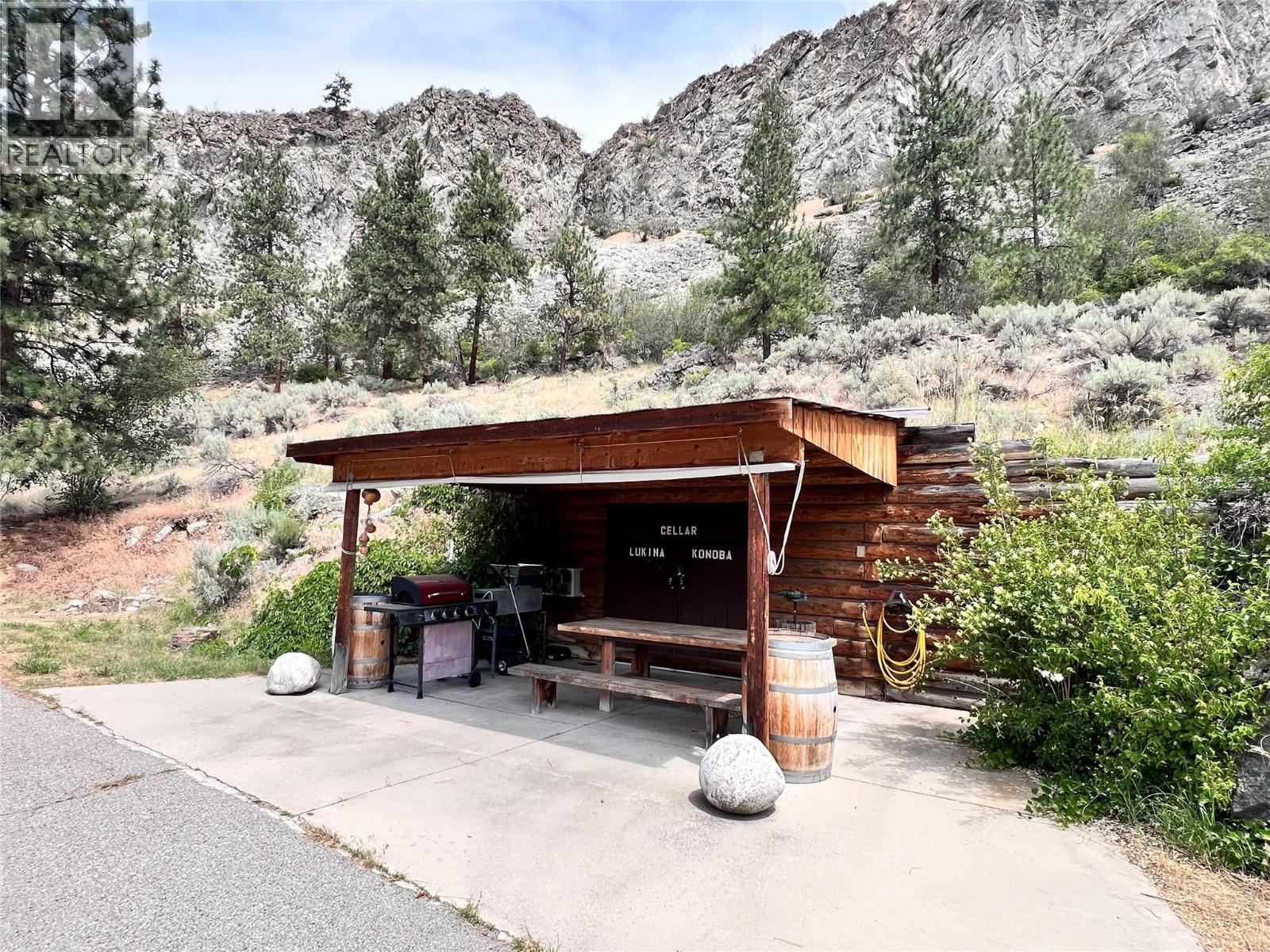 3655 Mclean Creek Road, Okanagan Falls, British Columbia  V0H 1R5 - Photo 16 - 10401308