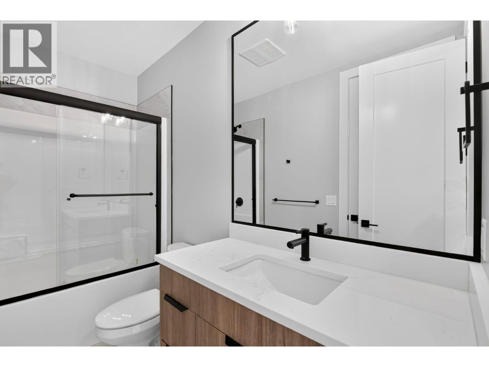 757 Barnaby Road Unit# 3, Kelowna, British Columbia  V1W 4N9 - Photo 33 - 10401505