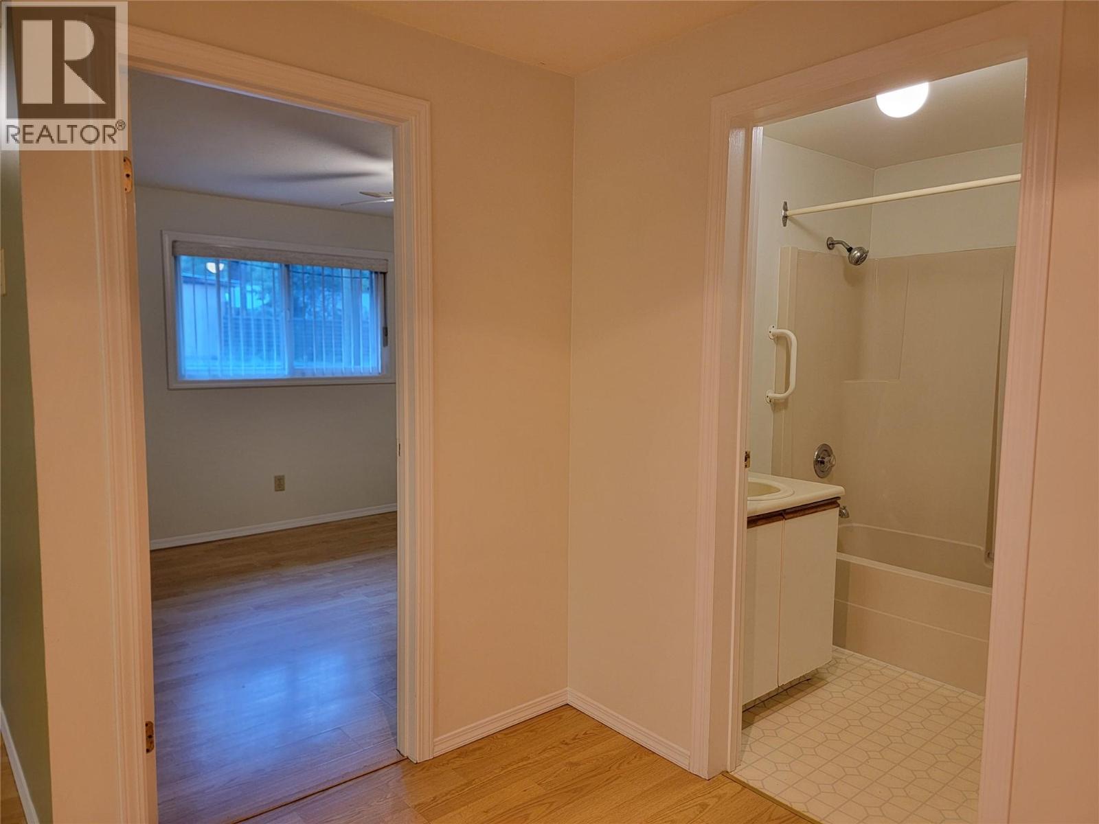 1483 Main Street, Olalla, British Columbia  V0X 1N6 - Photo 13 - 10401514