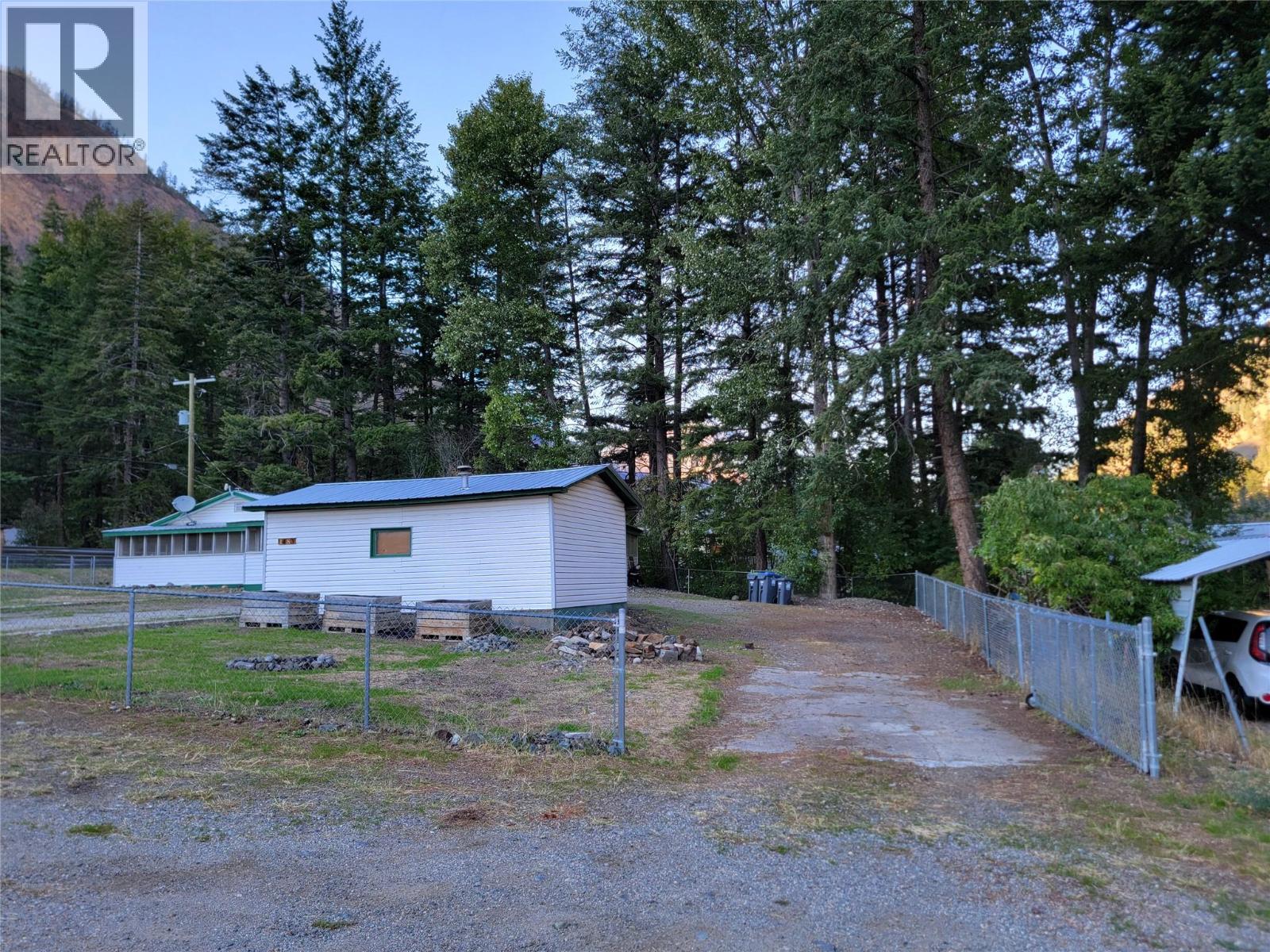 1483 Main Street, Olalla, British Columbia  V0X 1N6 - Photo 27 - 10401514