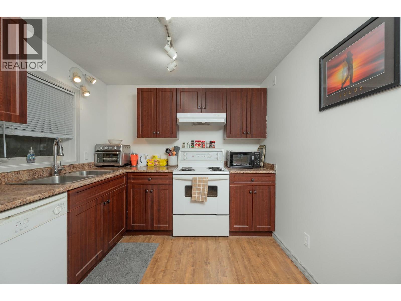1604 39a Avenue, Vernon, British Columbia  V1T 5C6 - Photo 32 - 10401283