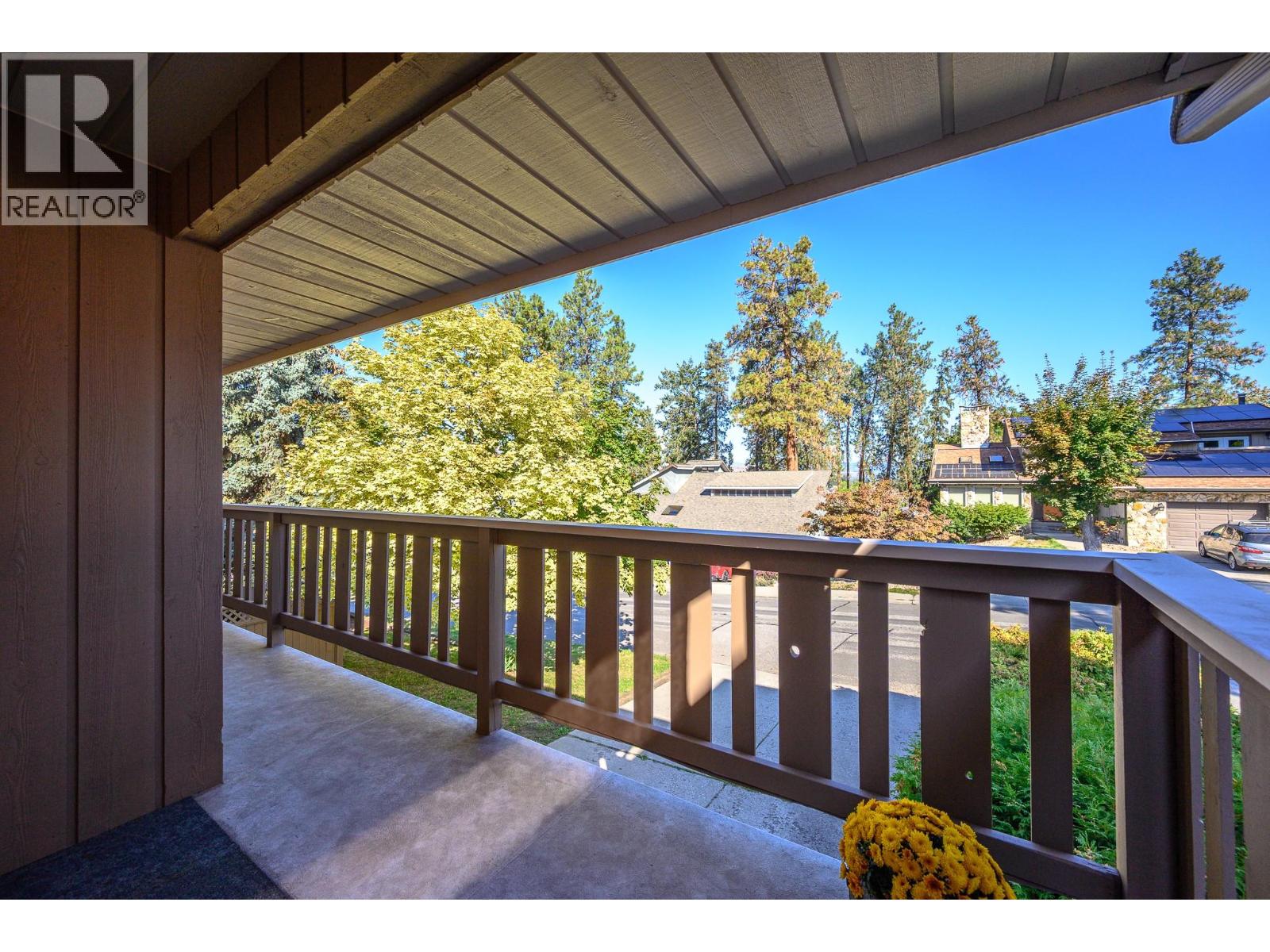 1604 39a Avenue, Vernon, British Columbia  V1T 5C6 - Photo 4 - 10401283