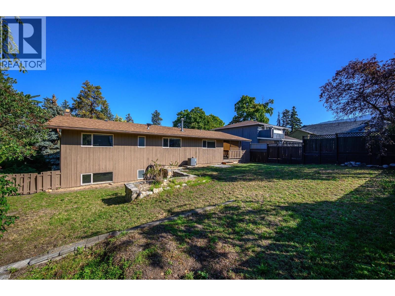 1604 39a Avenue, Vernon, British Columbia  V1T 5C6 - Photo 42 - 10401283