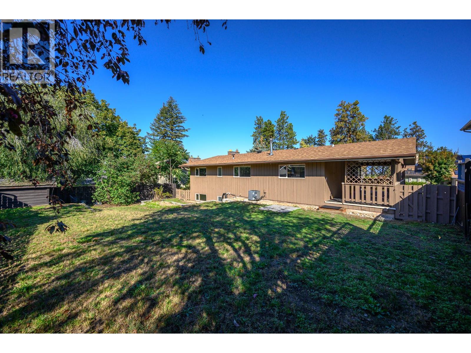 1604 39a Avenue, Vernon, British Columbia  V1T 5C6 - Photo 43 - 10401283