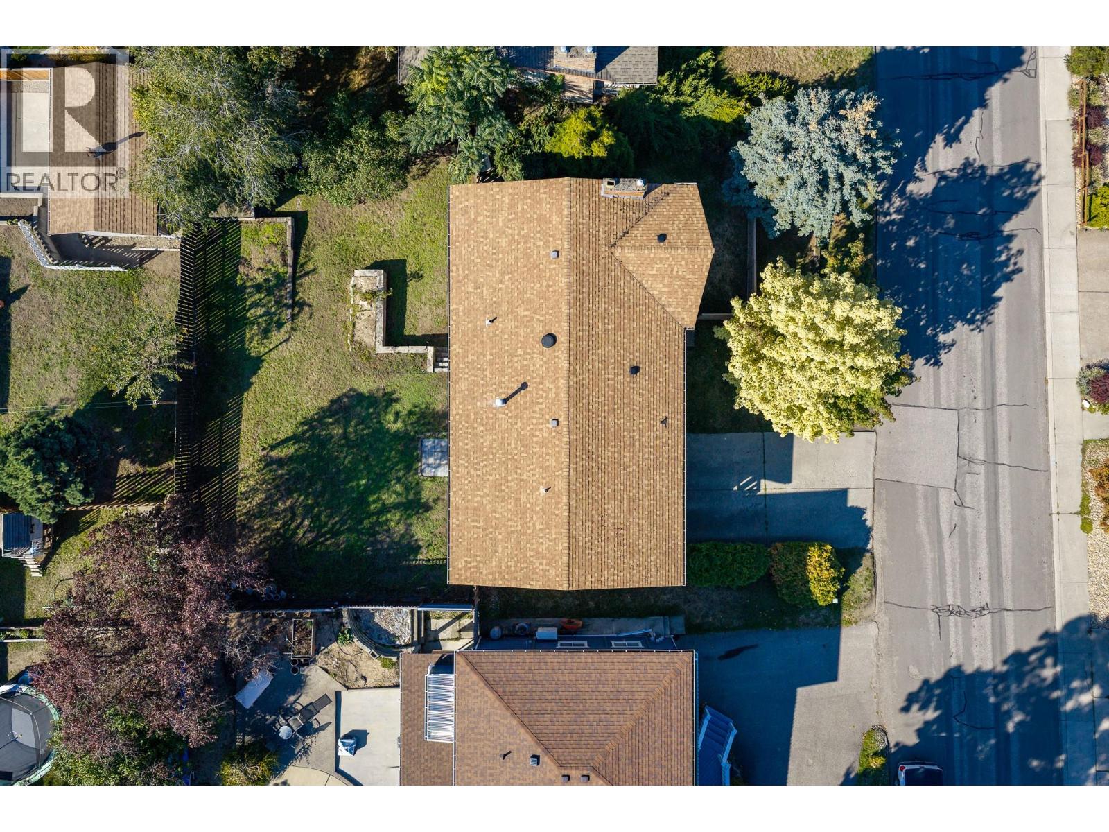 1604 39a Avenue, Vernon, British Columbia  V1T 5C6 - Photo 44 - 10401283