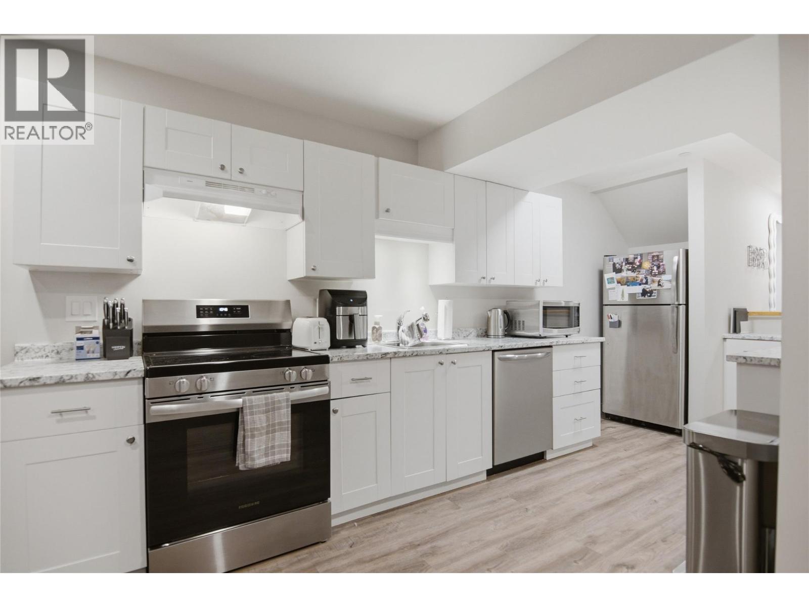 335 Cougar Road, Kamloops, British Columbia  V2C 6V1 - Photo 28 - 10401280