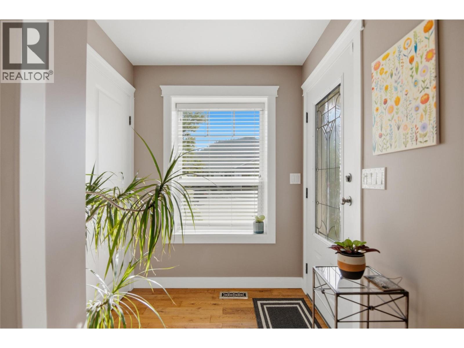 335 Cougar Road, Kamloops, British Columbia  V2C 6V1 - Photo 4 - 10401280