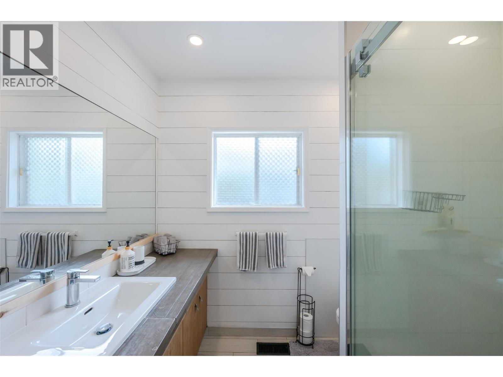 637 Alexander Avenue, Penticton, British Columbia  V2A 1E6 - Photo 40 - 10401430