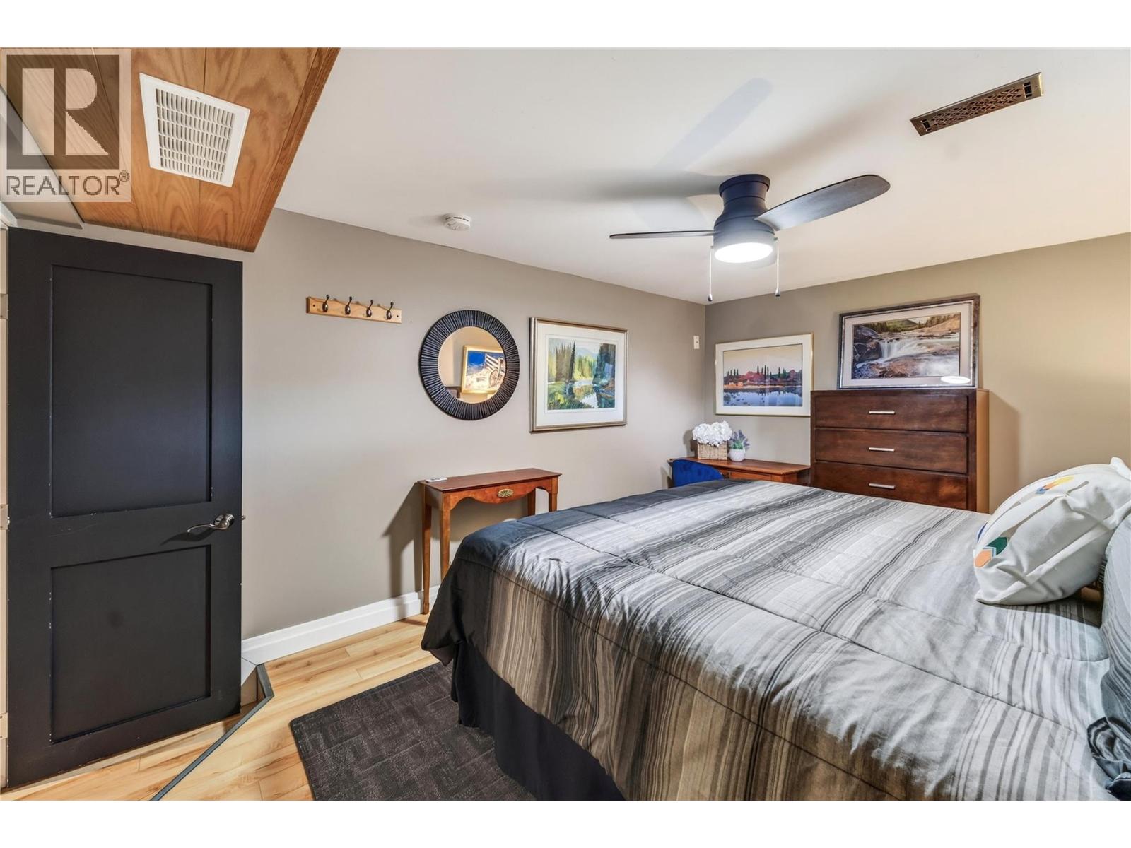 141 Regina Avenue, Penticton, British Columbia  V2A 2K7 - Photo 37 - 10400990