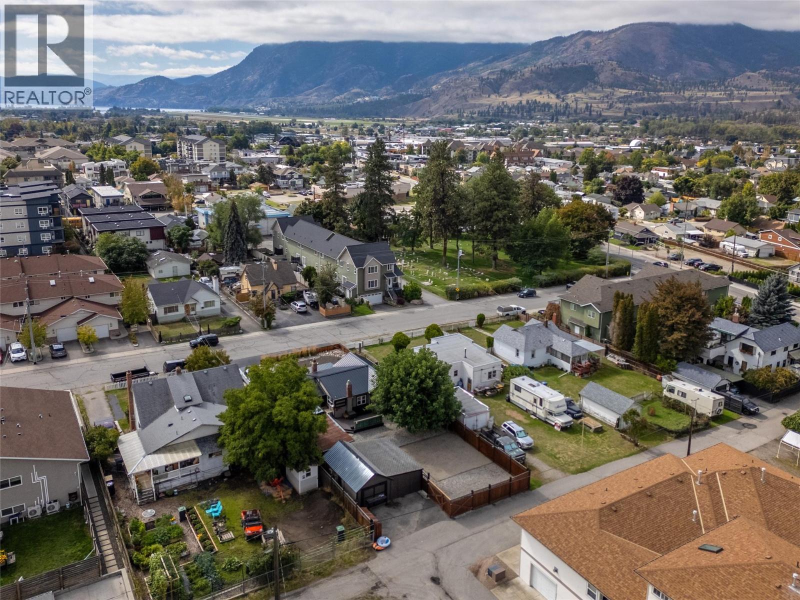 141 Regina Avenue, Penticton, British Columbia  V2A 2K7 - Photo 47 - 10400990