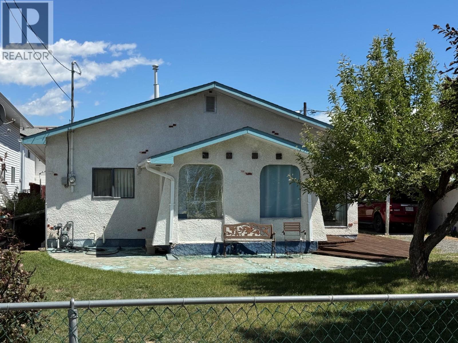1422 Collett Street, Merritt, British Columbia  V1K 1B8 - Photo 1 - 10401497