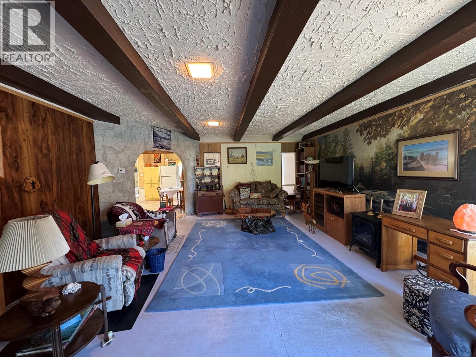1422 Collett Street, Merritt, British Columbia  V1K 1B8 - Photo 4 - 10401497