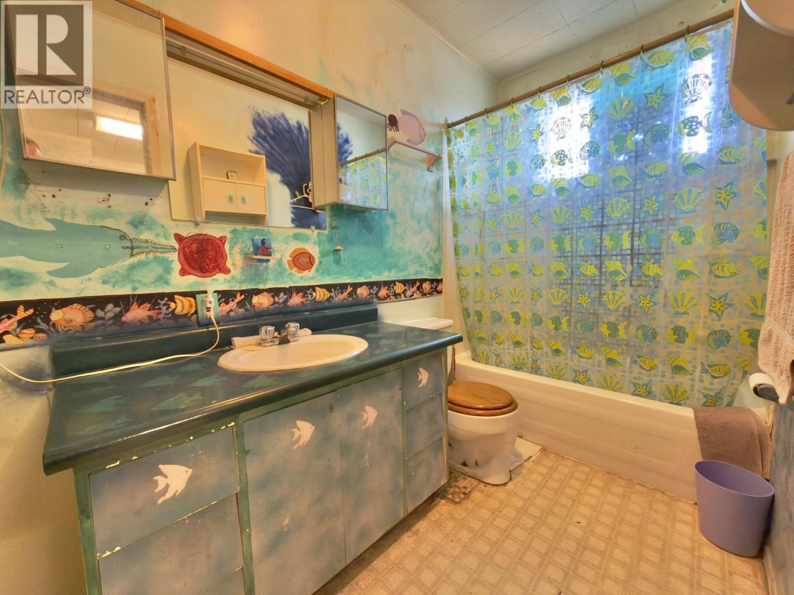 875 Tilton Avenue, Oliver, British Columbia  V0H 1T0 - Photo 11 - 10401545