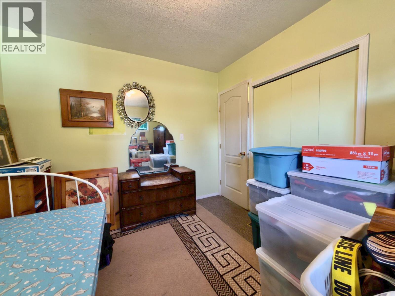 875 Tilton Avenue, Oliver, British Columbia  V0H 1T0 - Photo 16 - 10401545