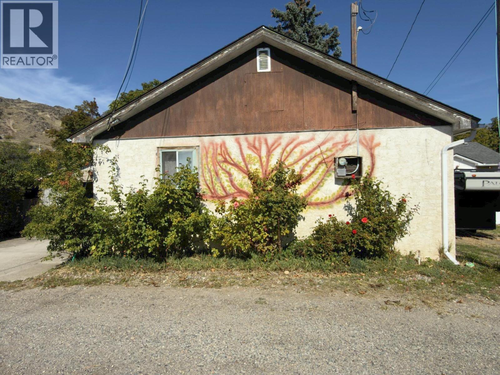875 Tilton Avenue, Oliver, British Columbia  V0H 1T0 - Photo 48 - 10401545
