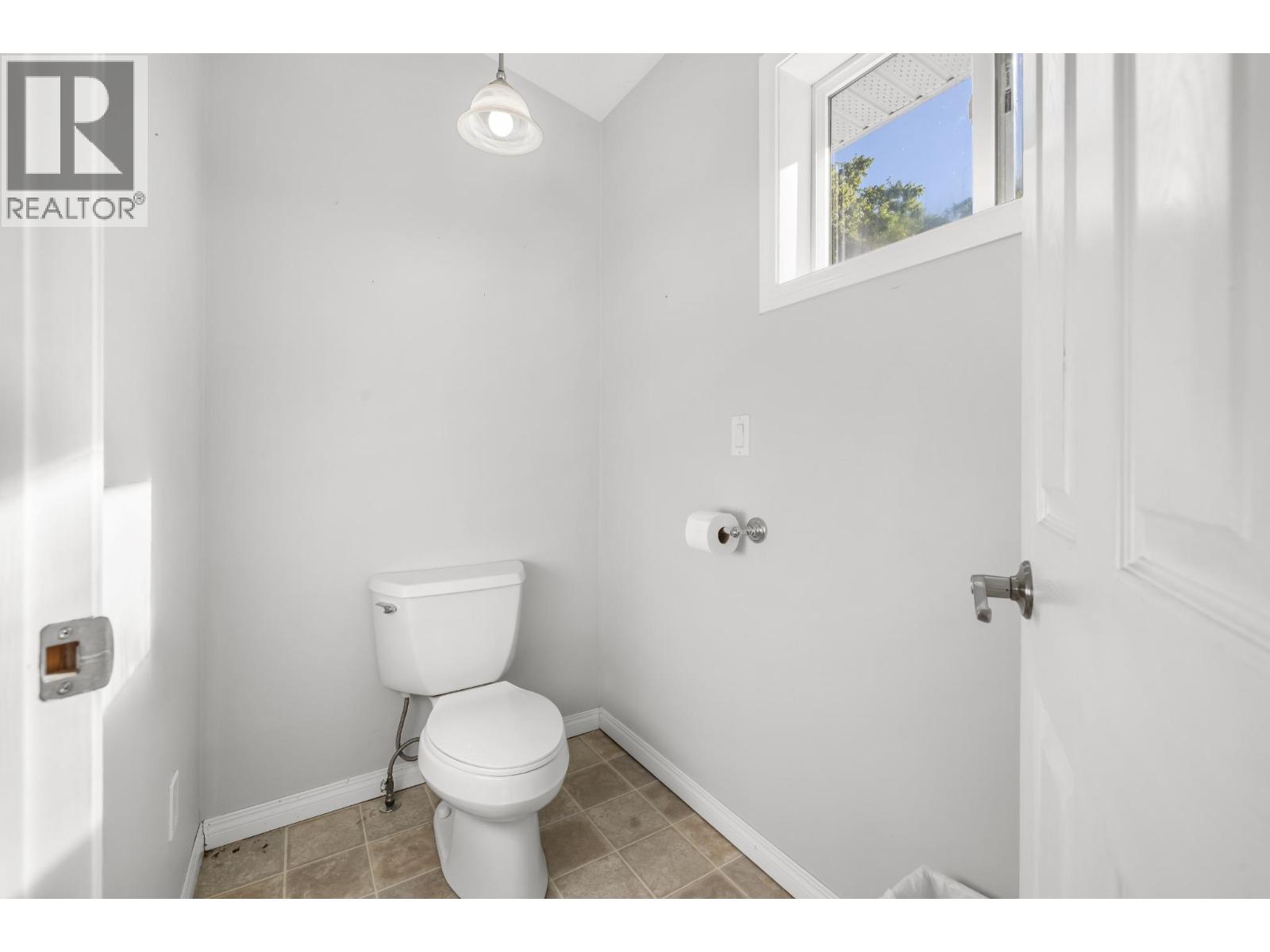 409 33rd Avenue, Creston, British Columbia  V0B 1G1 - Photo 35 - 10401054