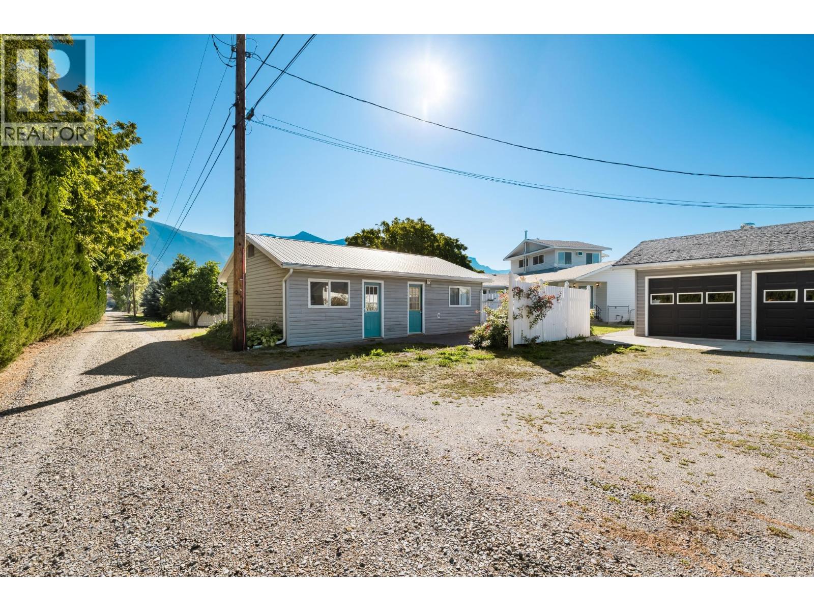 409 33rd Avenue, Creston, British Columbia  V0B 1G1 - Photo 38 - 10401054