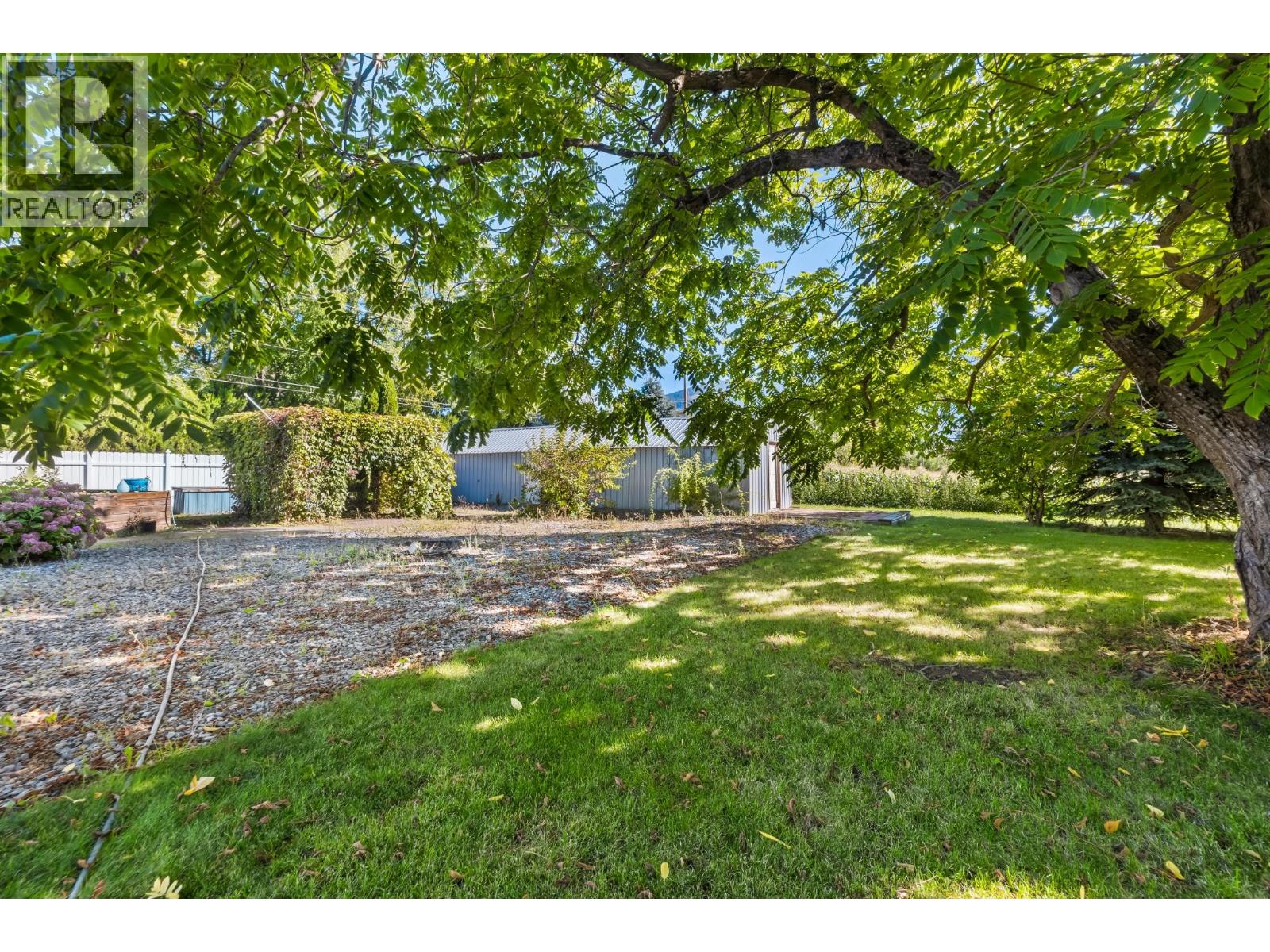 409 33rd Avenue, Creston, British Columbia  V0B 1G1 - Photo 57 - 10401054