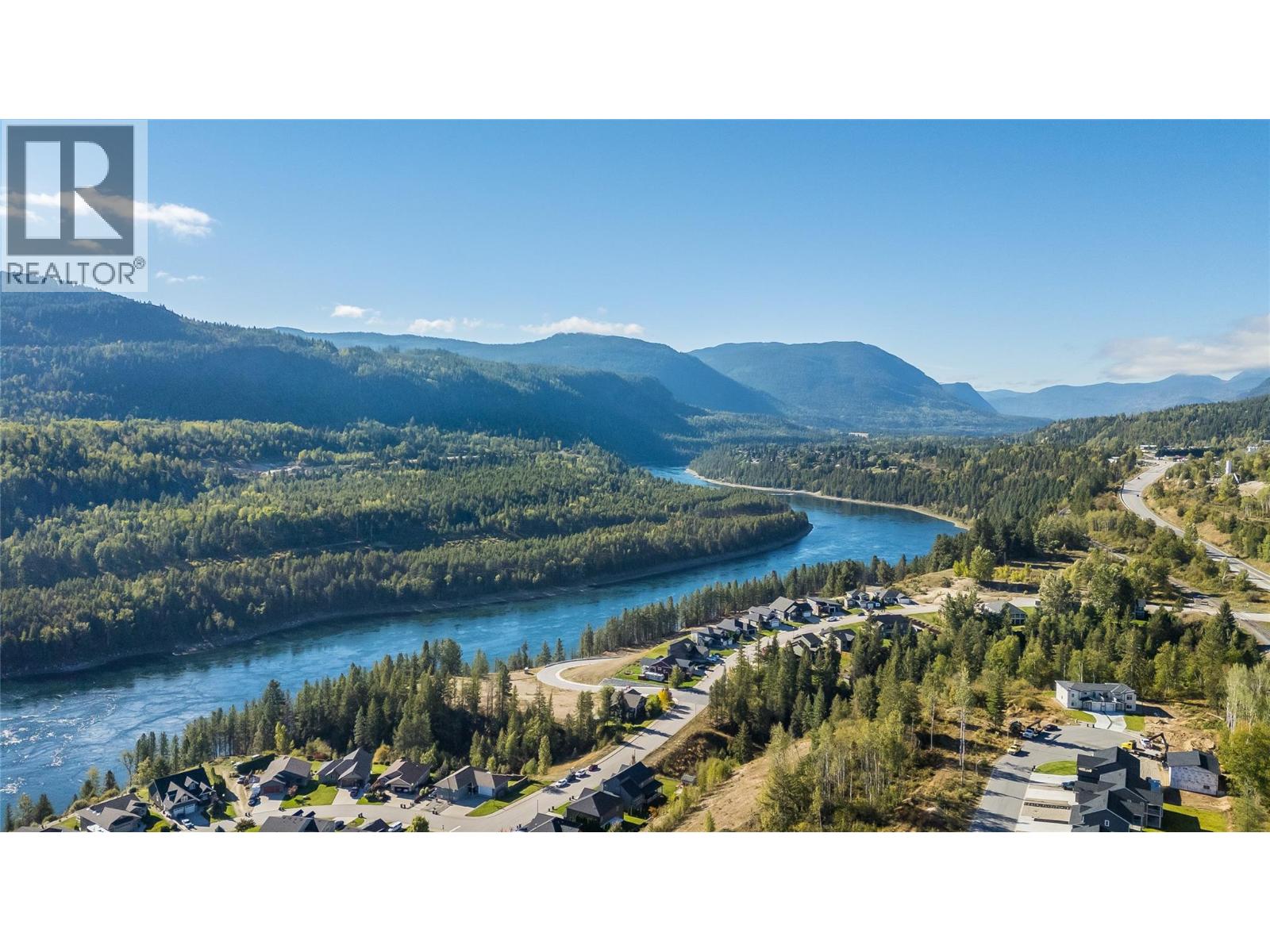 3732 5th Avenue, Castlegar, British Columbia  V1N 4Y4 - Photo 4 - 10400666