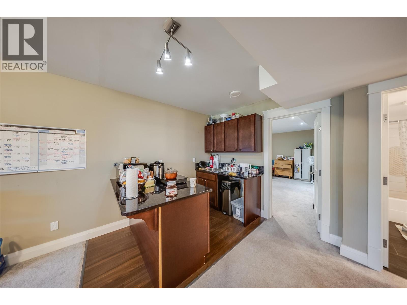 3732 5th Avenue, Castlegar, British Columbia  V1N 4Y4 - Photo 46 - 10400666