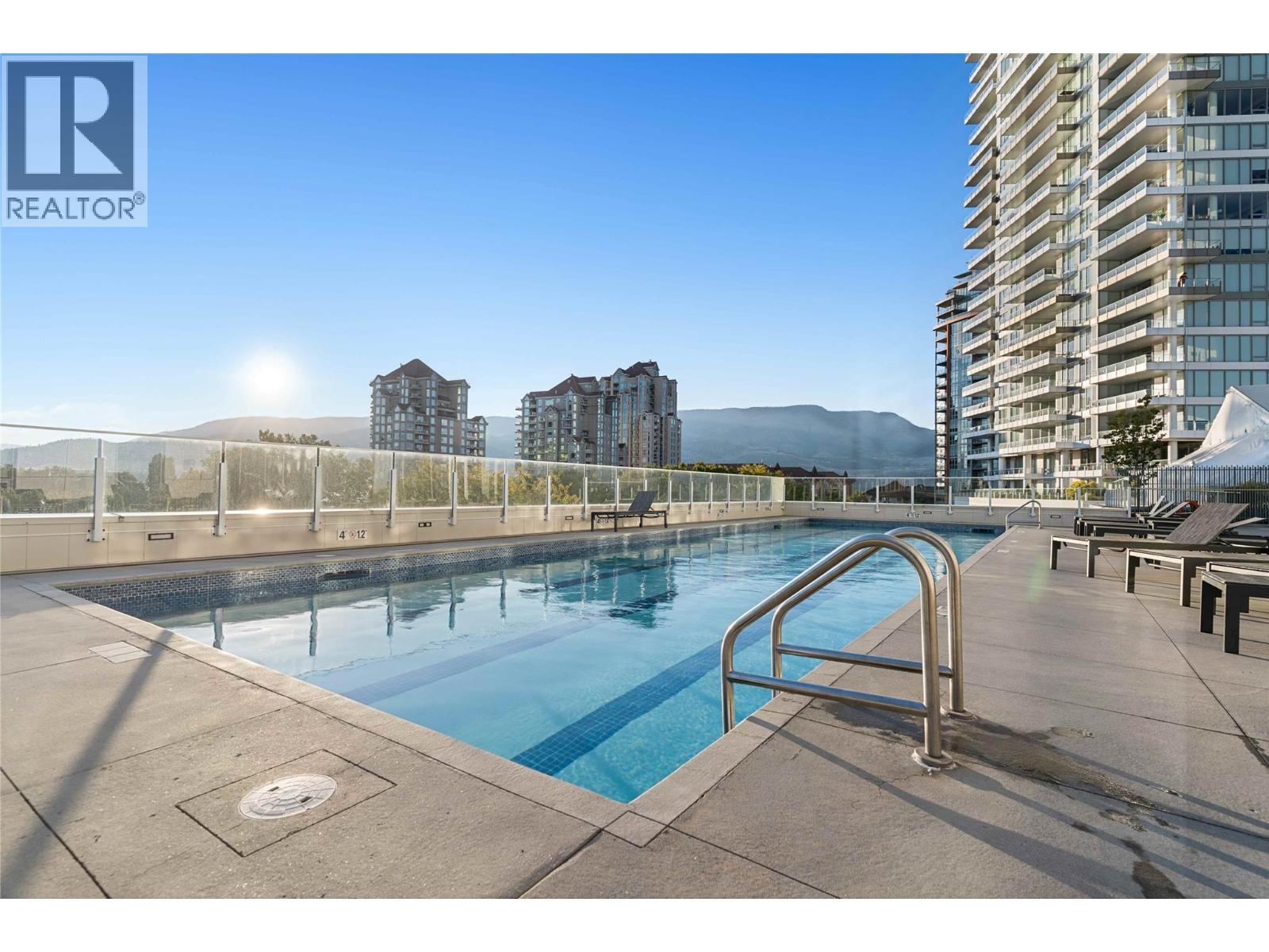 1181 Sunset Drive Unit# 1401, Kelowna, British Columbia  V1Y 0L4 - Photo 1 - 10401408