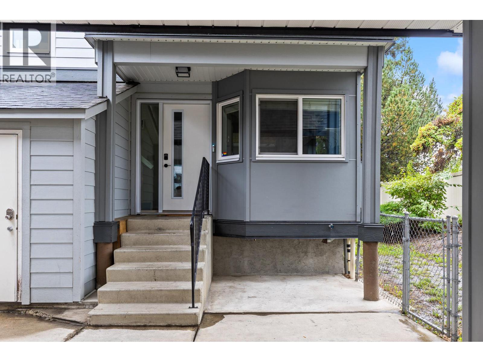 2125 Burtch Road Unit# 201, Kelowna, British Columbia  V1Y 8N1 - Photo 1 - 10401516