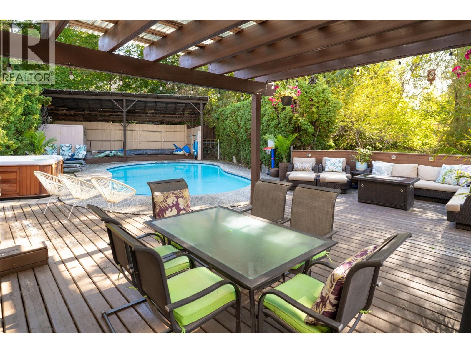 2475 Dunsmuir Road, Kelowna, British Columbia  V1W 2V2 - Photo 33 - 10401347